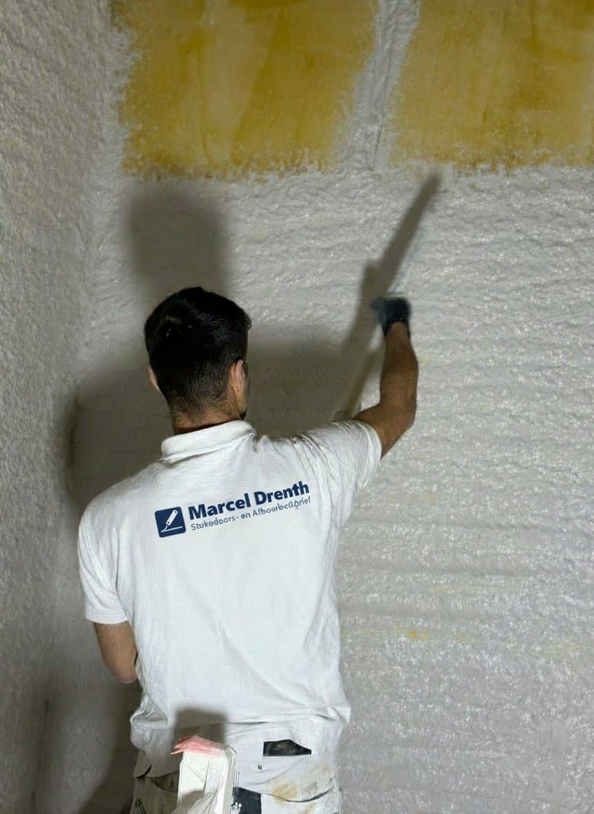 Stukadoors-Afbouwbedrijf Marcel Drenth vakmannen aan het werk
